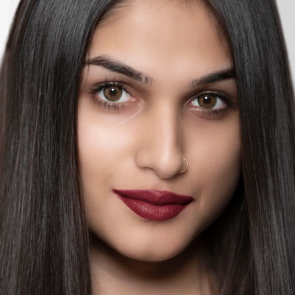 Faces Canada Matte Lip Crayon | Cocoa Butter and Chamomile enriched | One Stroke Intense Color | Smooth Glide | All Day Hydrated Lips | Shade - Put Me On 2.8g