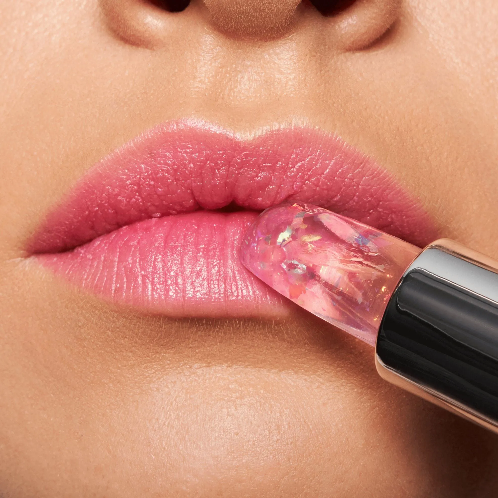 META GLOW COLOUR CHANGING LIPSTICK